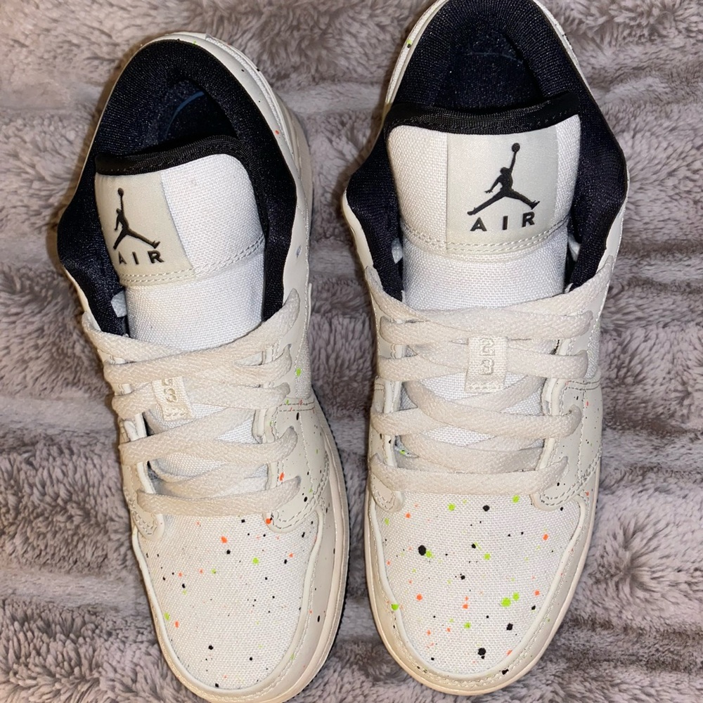 Jordan 1 Low